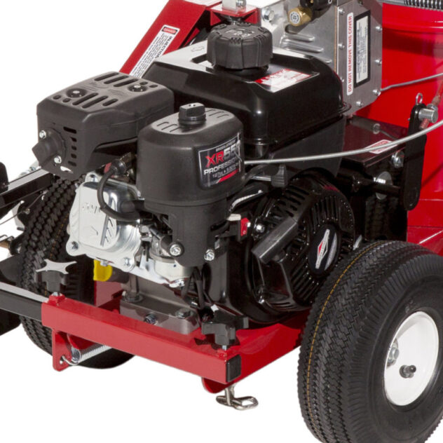 4600 SP Airless Self-Propelled Striping Machine - Image 4